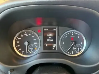 Photo 50 Mercedes Vito  FOURGON 114 CDI LONG BVA RWD