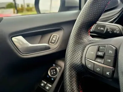 Photo 33 Ford Puma  1.0 ECOBOOST 125 MHEV S&S BVM6