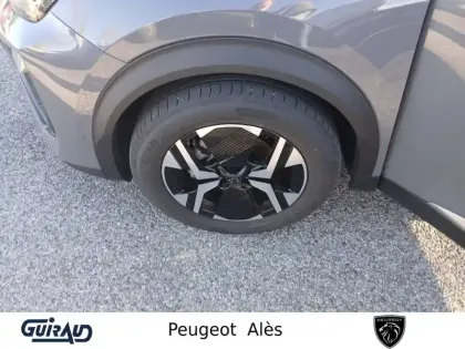 Photo 10 Peugeot 2008  100 S&S BVM6