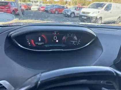 Photo 9 Peugeot 5008  BlueHDi 130ch S&S EAT8