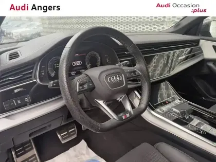 Photo 37 Audi Q8  55 TFSI e 381 Tiptronic 8 Quattro