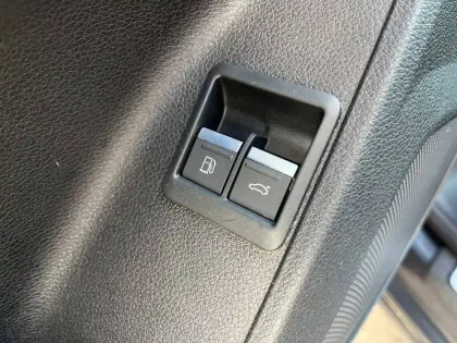 Photo 70 Audi Q3  45 TFSIe 245 ch S tronic 6