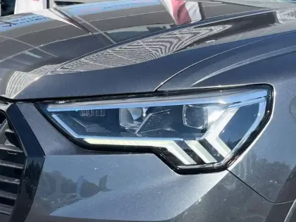 Photo 74 Audi Q3  45 TFSIe 245 ch S tronic 6