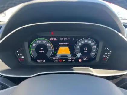 Photo 65 Audi Q3  45 TFSIe 245 ch S tronic 6