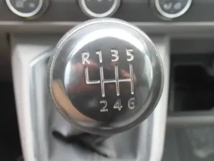 Photo 14 Volkswagen Transporter  6.1 VAN L1H1 2.0 TDI 150 BVM6 4MOTION