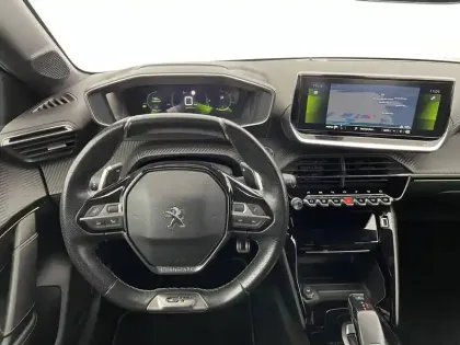 Photo 24 Peugeot 208  PureTech 100 S&S EAT8