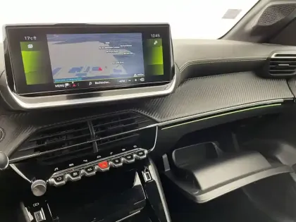 Photo 2 Peugeot 208  PureTech 100 S&S EAT8