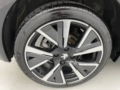 Photo 9 Peugeot 208  PureTech 100 S&S EAT8