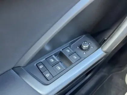 Photo 60 Audi Q3  35 TDI 150 ch S tronic 7