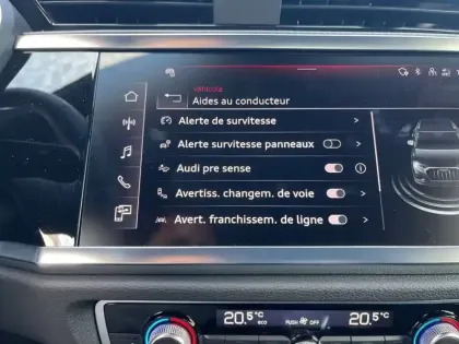 Photo 68 Audi Q3  35 TDI 150 ch S tronic 7