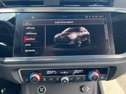 Photo 65 Audi Q3  35 TDI 150 ch S tronic 7