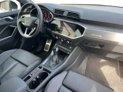 Photo 48 Audi Q3  35 TDI 150 ch S tronic 7