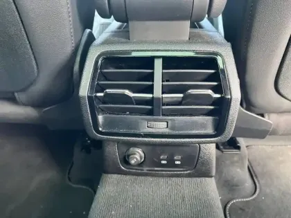 Photo 74 Audi Q3  35 TDI 150 ch S tronic 7