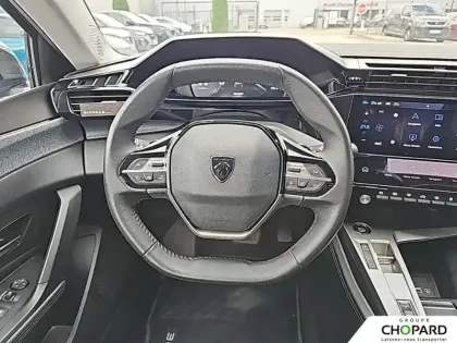 Photo 15 Peugeot 308  PureTech 130ch S&S EAT8