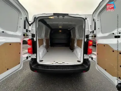 Photo 13 Peugeot Expert  Fg M 2.0 BlueHDi 145ch