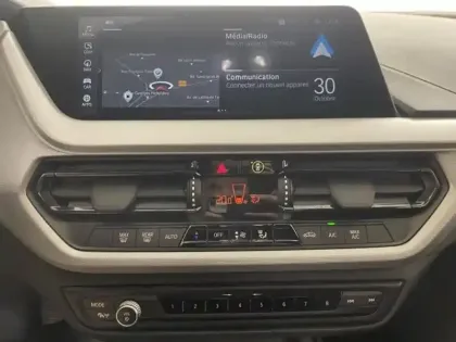 Photo 14 BMW Serie 1 Série 1 118iA 136ch Business Design DKG7