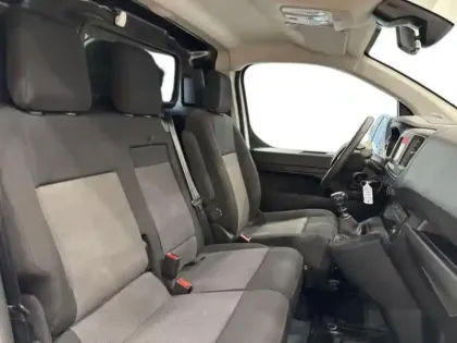 Photo 8 Toyota Proace  Long 2.0 D-4D 140 Dynamic MC23