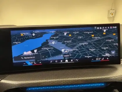 Photo 12 BMW Serie 3 Série 3 Touring 318dA 150ch M Sport