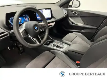 Photo 8 BMW Serie 1 Série 1 120A 170ch M Sport DKG7