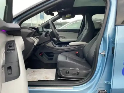 Photo 9 Ford Explorer 340ch 79kWh Extended Range Pack Premium AWD