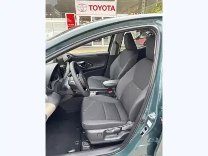 Photo 11 Toyota Yaris Hybride 116h Design PAC