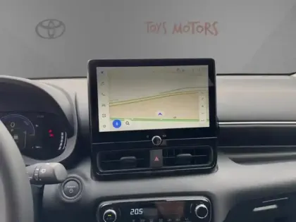 Photo 18 Toyota Yaris Hybride 116h Design PAC