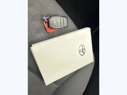 Photo 22 Toyota Yaris Hybride 116h Dynamic