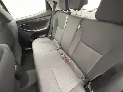 Photo 17 Toyota Yaris Hybride 116h Dynamic