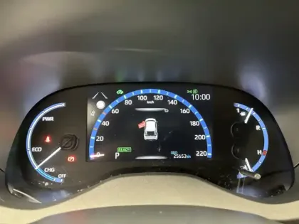 Photo 15 Toyota Yaris 1.5 HYBRID 116H TRAIL