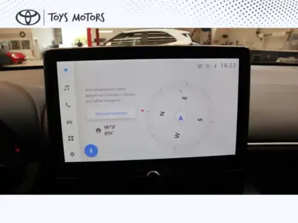 Photo 15 Toyota Yaris Hybride 116h Design MC24