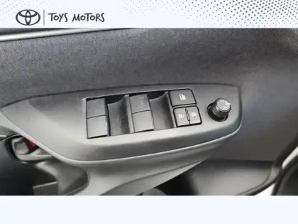 Photo 21 Toyota Yaris Hybride 116h Design MC24