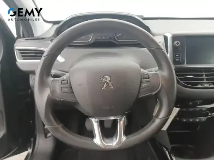 Photo 13 Peugeot 2008  BlueHDi 100ch S&S BVM5