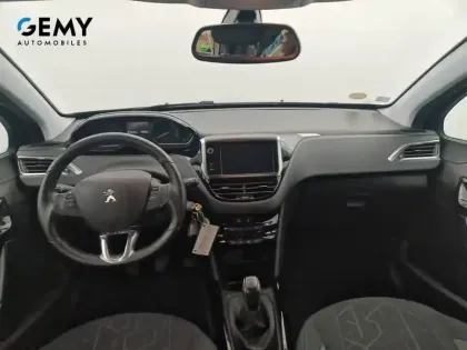 Photo 7 Peugeot 2008  BlueHDi 100ch S&S BVM5