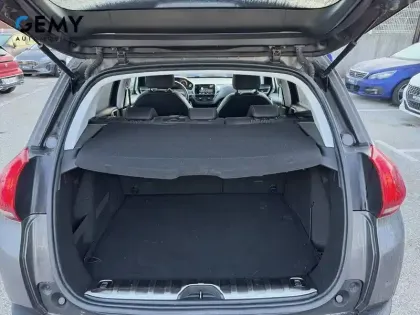 Photo 4 Peugeot 2008  PureTech 110ch S&S EAT6