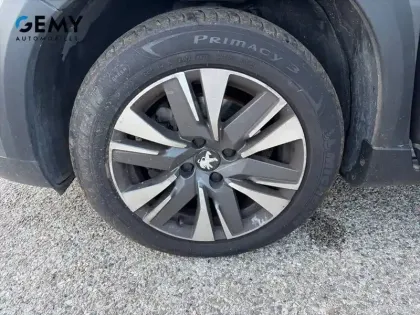 Photo 10 Peugeot 2008  PureTech 110ch S&S EAT6