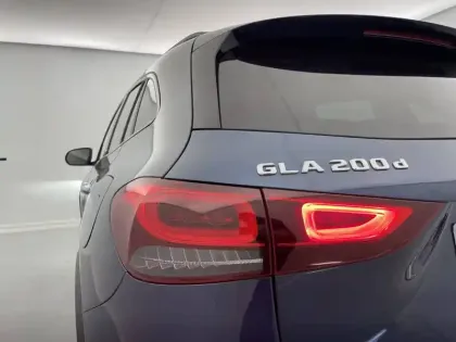 Photo 45 Mercedes GLA  200 d 8G-DCT