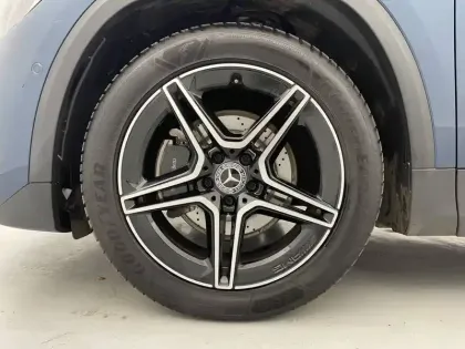 Photo 35 Mercedes GLA  200 d 8G-DCT