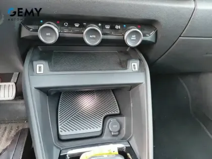 Photo 66 Citroën C4  PureTech 130 S&S EAT8