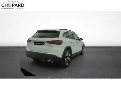 Photo 24 Mercedes GLA  200 d 8G-DCT