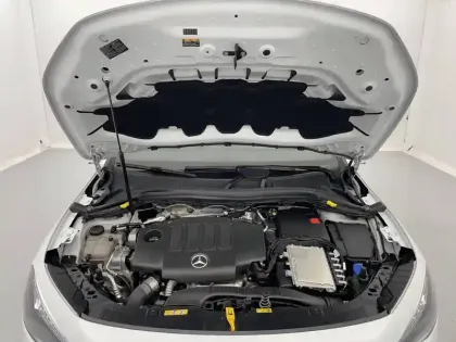 Photo 36 Mercedes GLA  200 d 8G-DCT