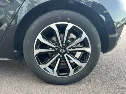 Photo 5 Renault Clio  E-Tech full hybrid 145 ch GSR2