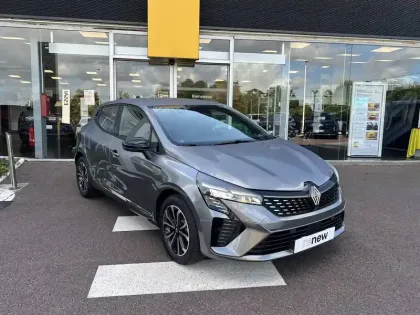 Photo 3 Renault Clio  E-Tech full hybrid 145 ch GSR2