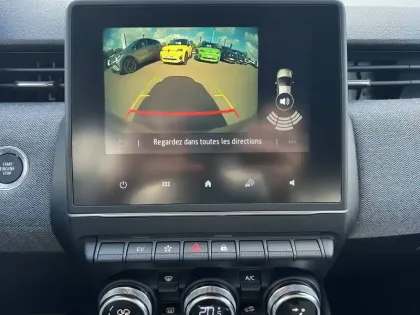 Photo 9 Renault Clio  E-Tech full hybrid 145 ch GSR2