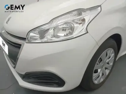 Photo 16 Peugeot 208  AFFAIRE BLUEHDI 100 S&S BVM5