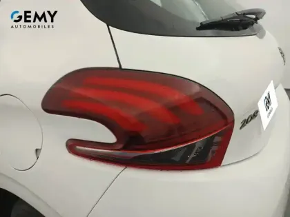 Photo 15 Peugeot 208  AFFAIRE BLUEHDI 100 S&S BVM5