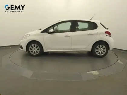 Photo 18 Peugeot 208  AFFAIRE BLUEHDI 100 S&S BVM5