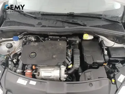 Photo 11 Peugeot 208  AFFAIRE BLUEHDI 100 S&S BVM5