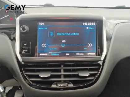 Photo 14 Peugeot 208  AFFAIRE BLUEHDI 100 S&S BVM5