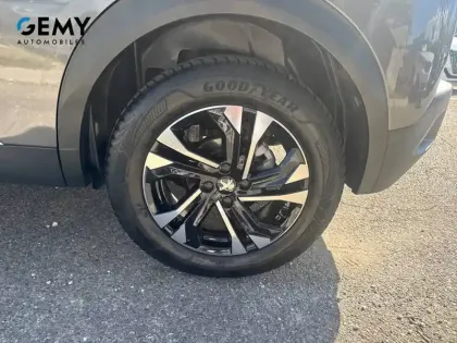 Photo 10 Peugeot 2008  PureTech 130 S&S EAT8