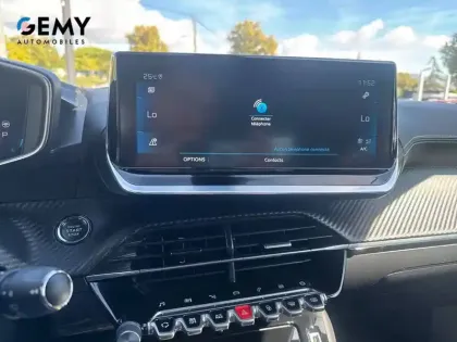 Photo 19 Peugeot 2008  PureTech 130 S&S EAT8